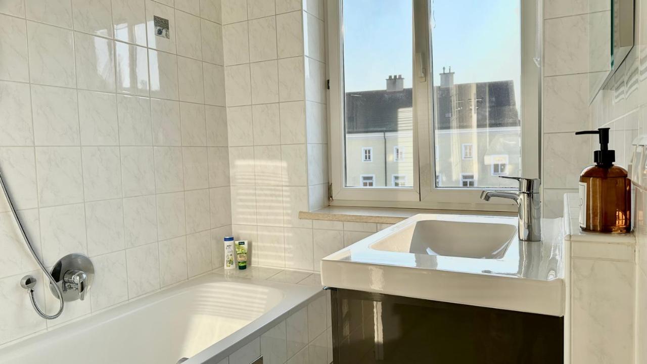 Homely Stay Apartment 2 장크트푈텐 외부 사진