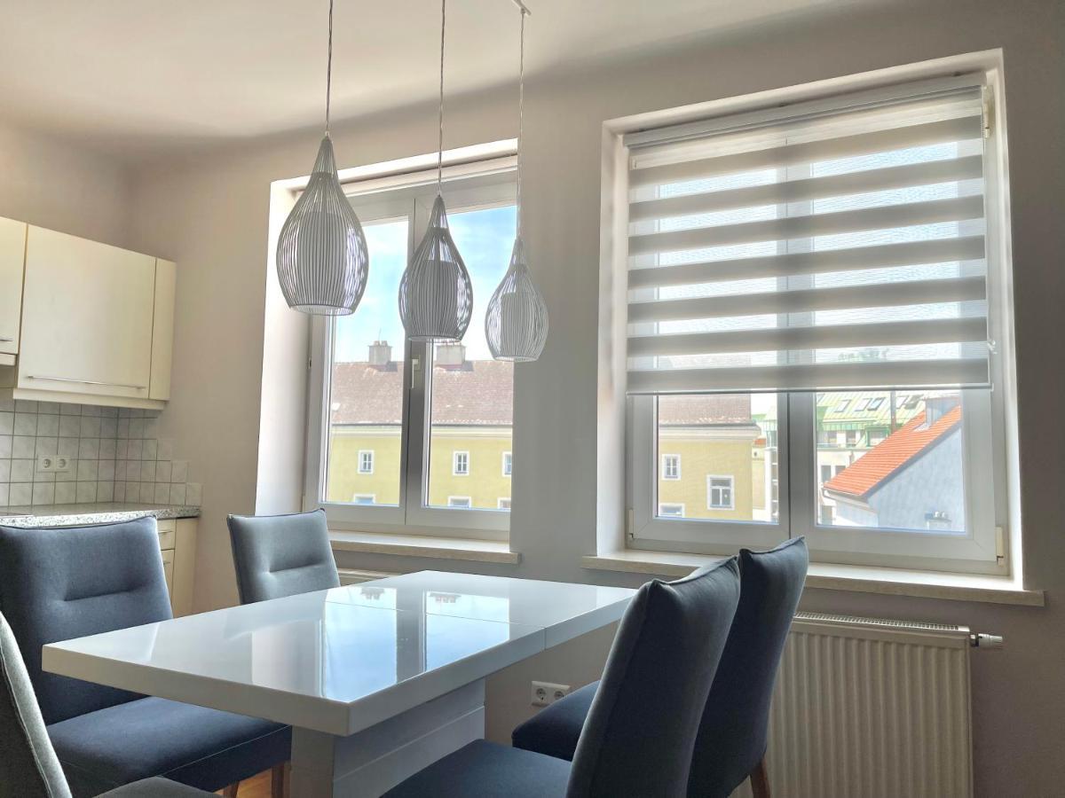 Homely Stay Apartment 2 장크트푈텐 외부 사진